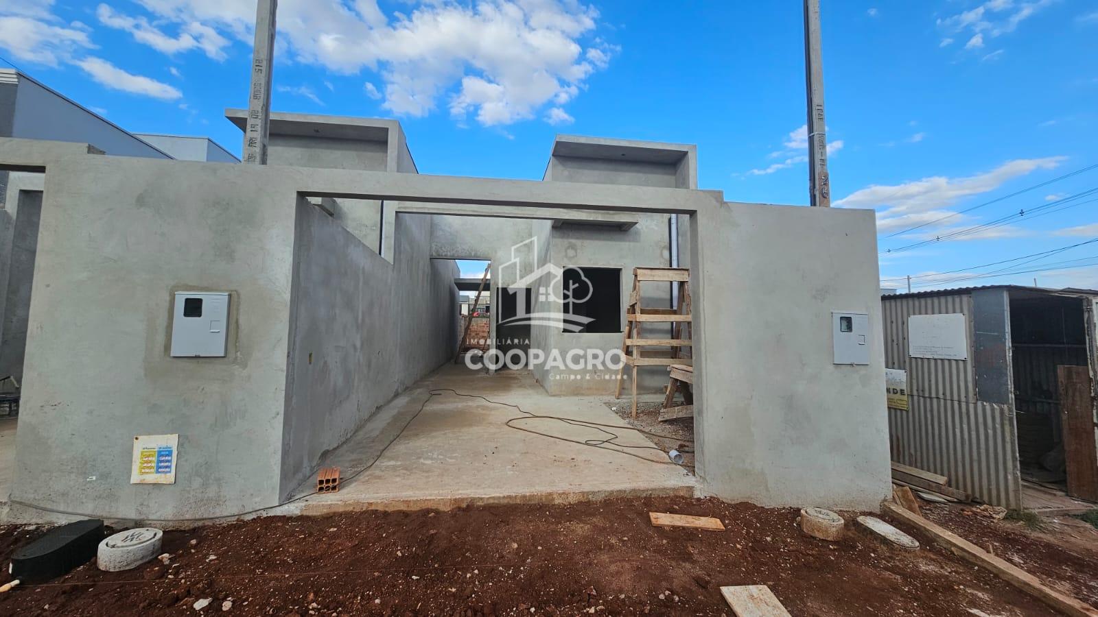 Casa com dois dormitórios, á venda, no Loteamento Lorenzetti -...
