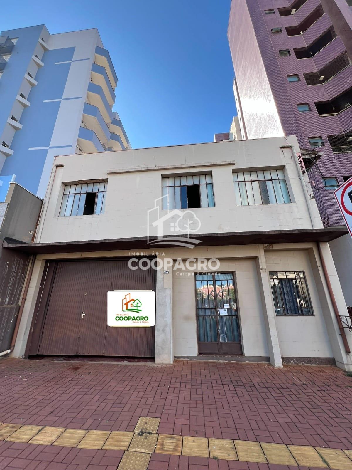 Terreno Comercial dispon?vel para venda. Centro de Toledo - PR.