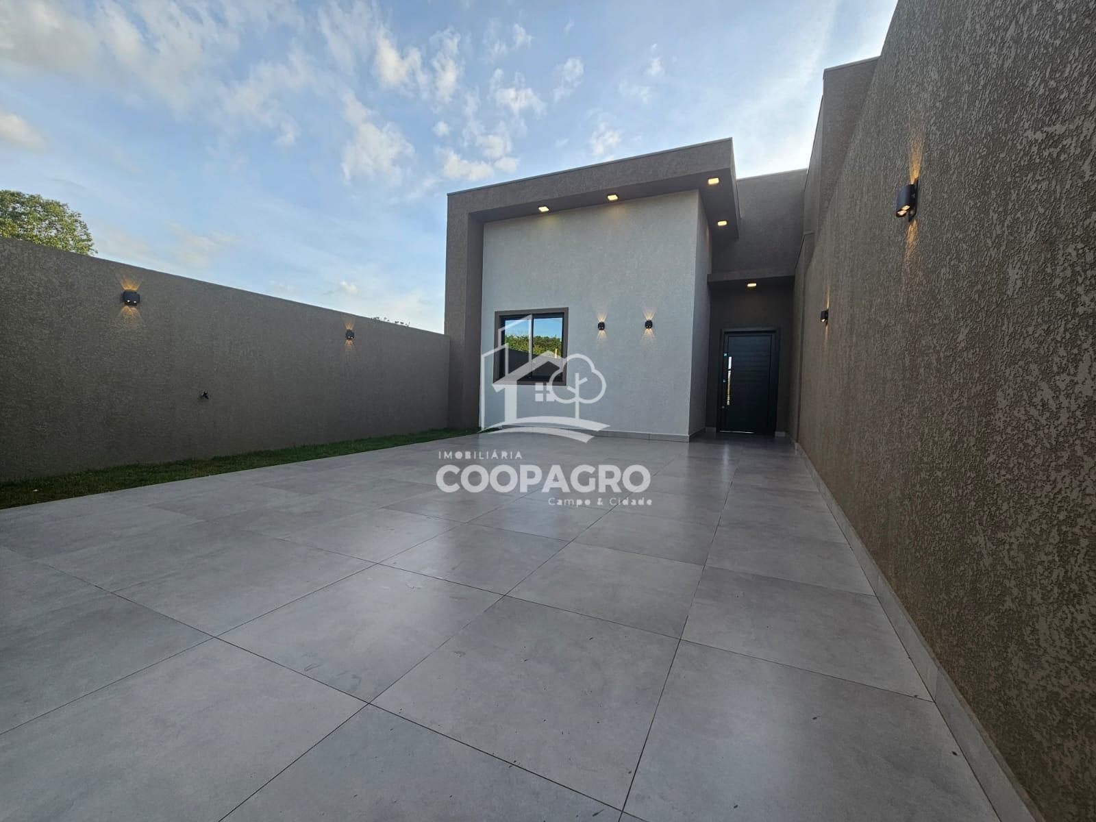 Casa ? venda, localizada no Jardim Pancera em Toledo - PR