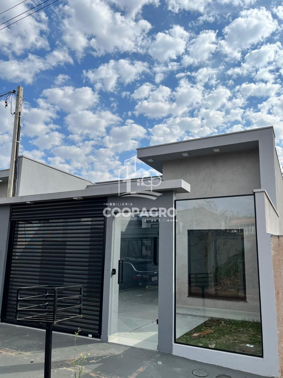 Casa à venda,dois quartos, sendo um suíte,edicula com churrasq...