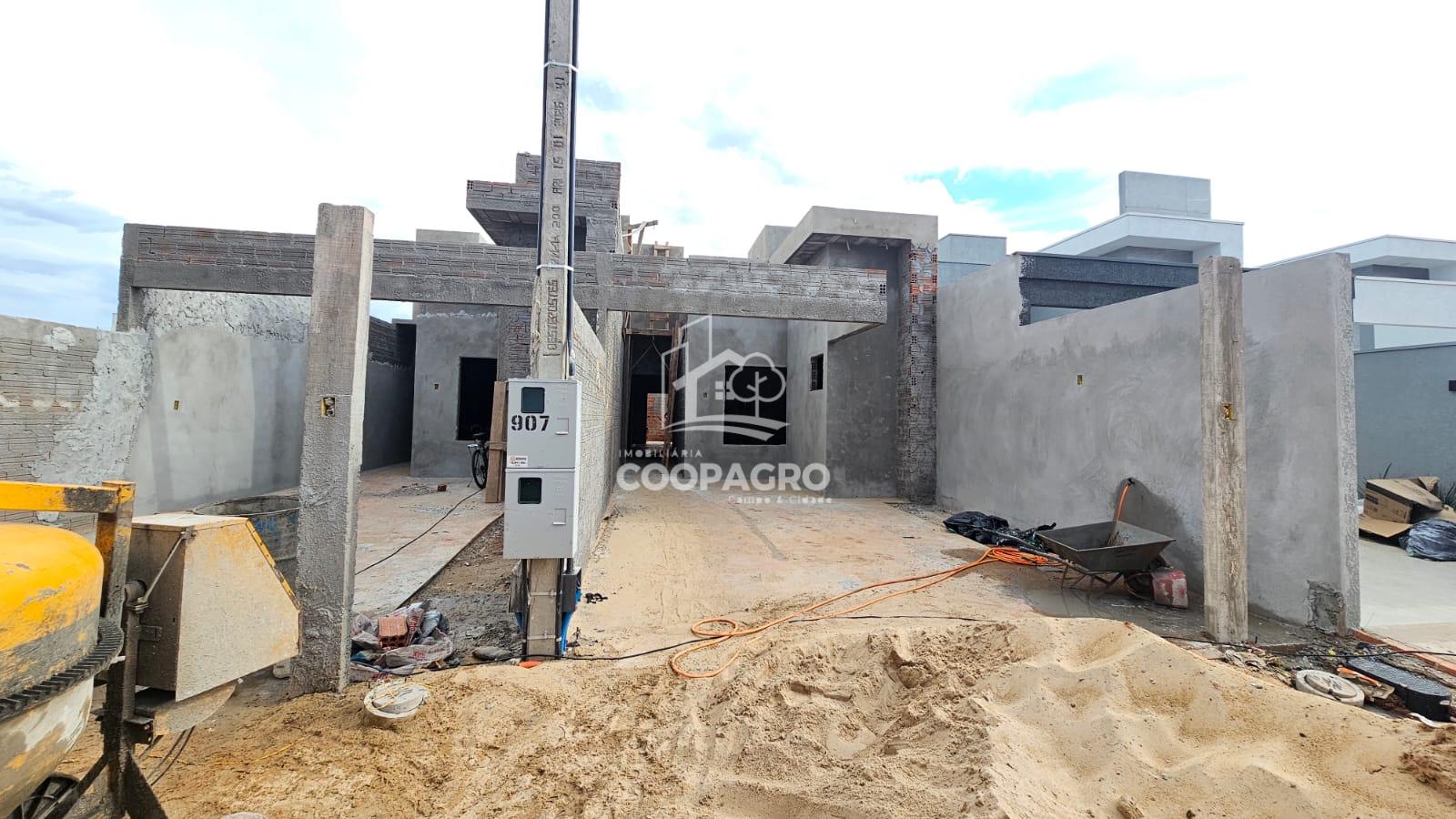 Casa localizada no Loteamento São José, Bairro Cristo Rei, Tol...