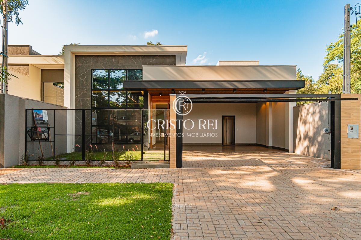 Casa nova com piscina | Vila Industrial
