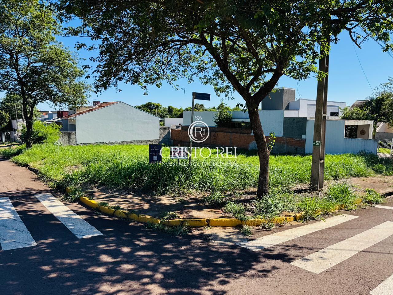 Terreno de Esquina - Jardim Pancera - Oportunidade