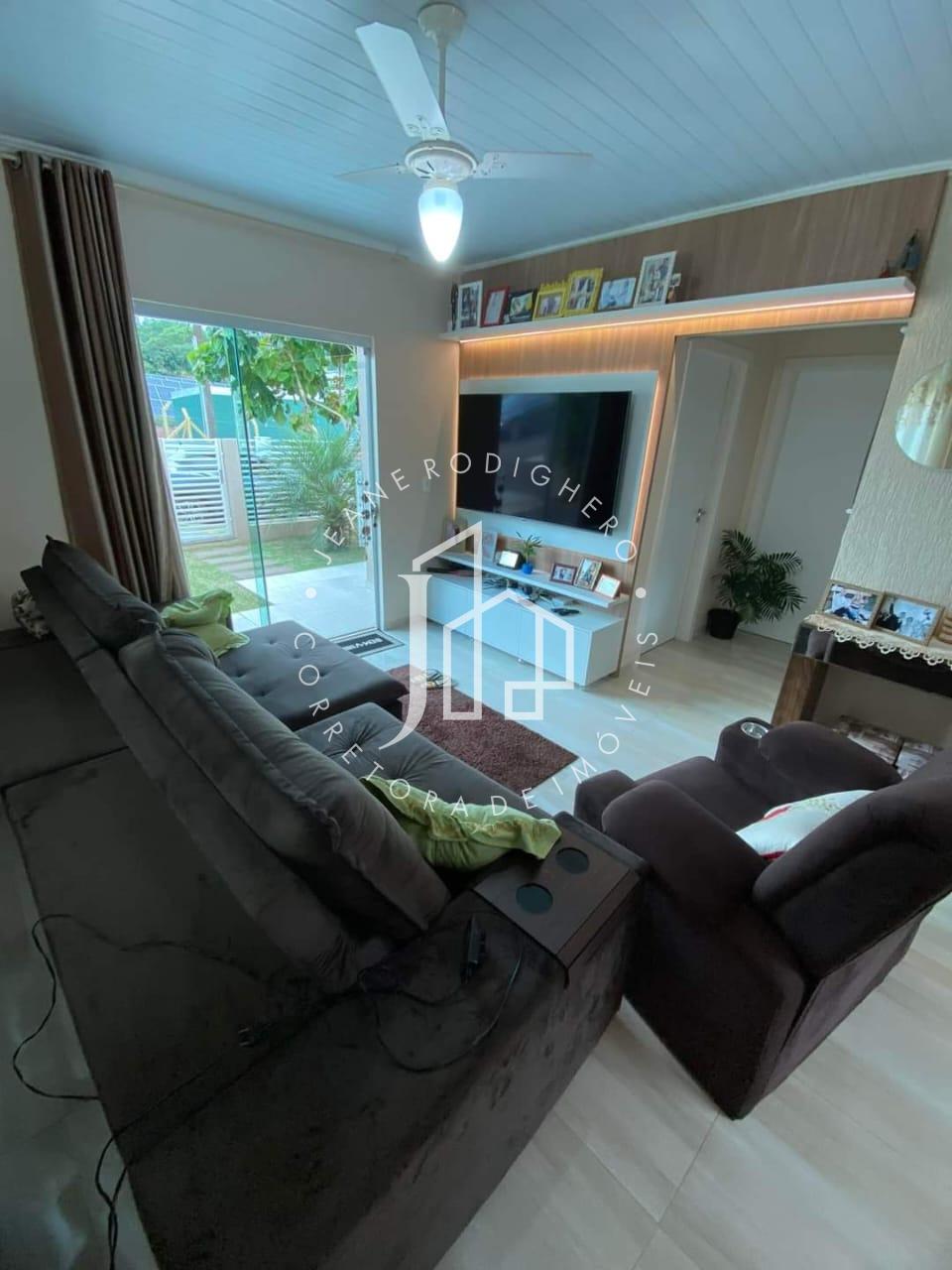 CASA DE ALTO PADR?O SEMI MOBILIADA ? VENDA EM CORONEL VIVIDA