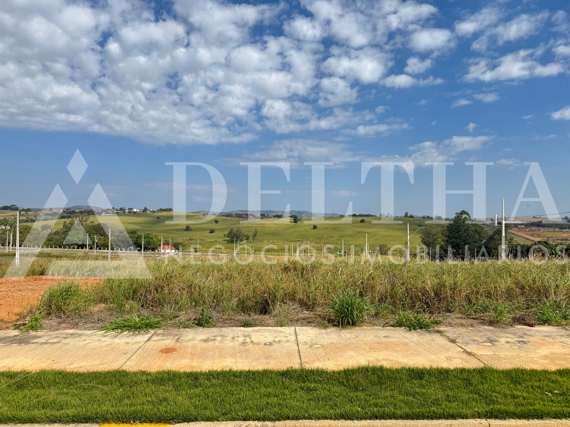 Lote à venda, Canadá 3, PASSOS - MG com localização privilegiada