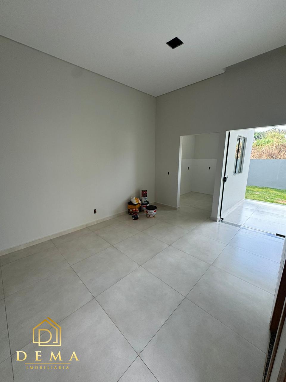 Casa à venda com 1 quarto, 251m² - Foto 2