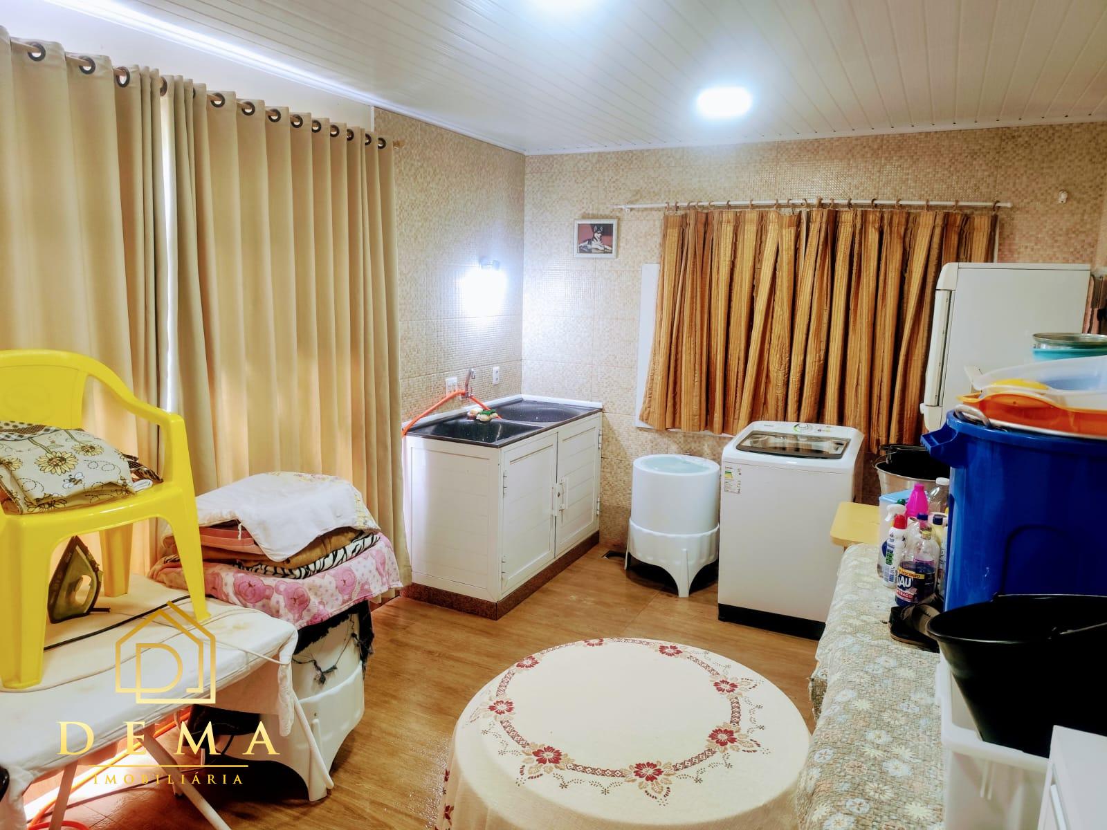 Casa à venda com 2 quartos, 433m² - Foto 12