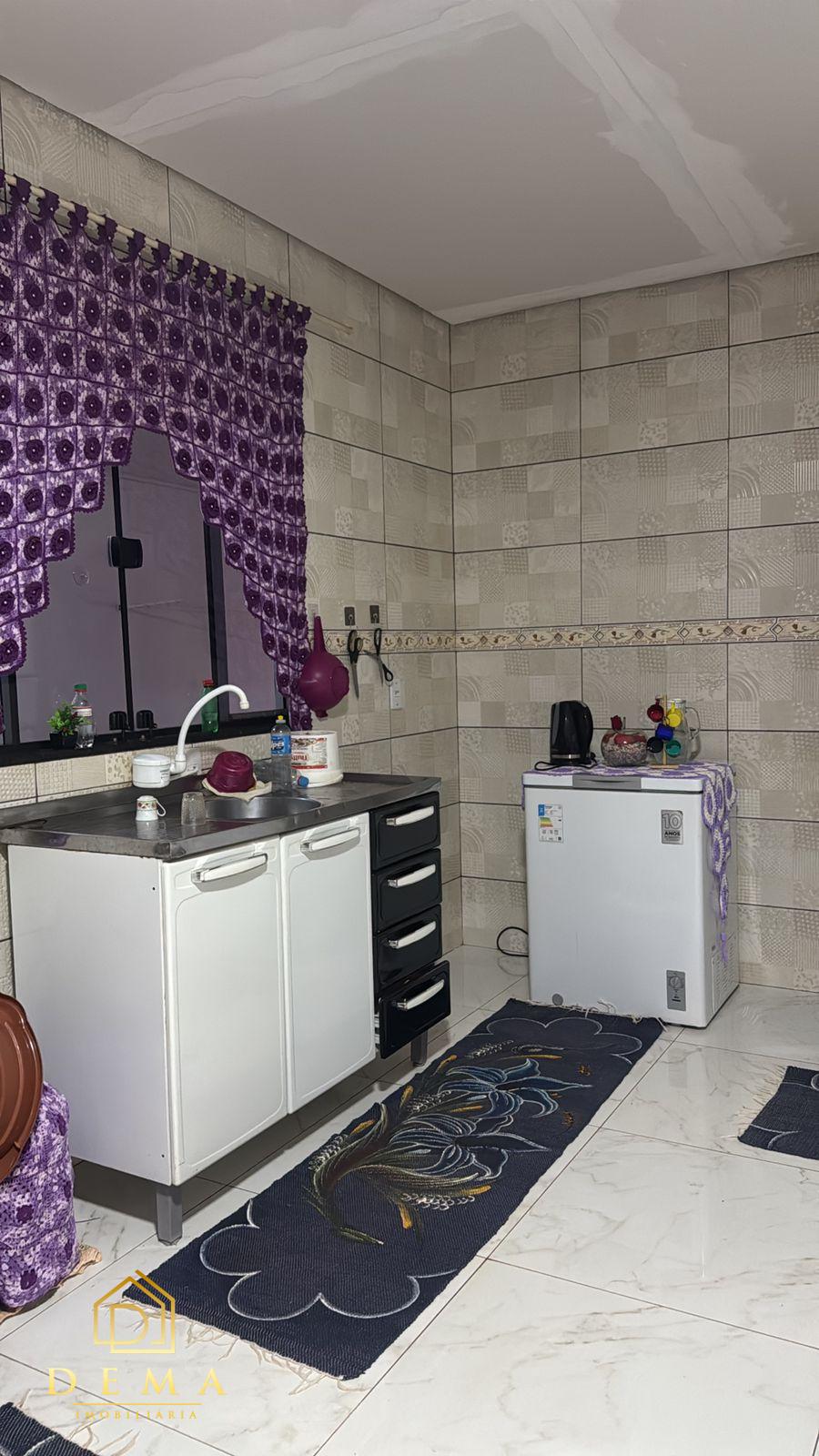 Casa à venda com 3 quartos, 200m² - Foto 9