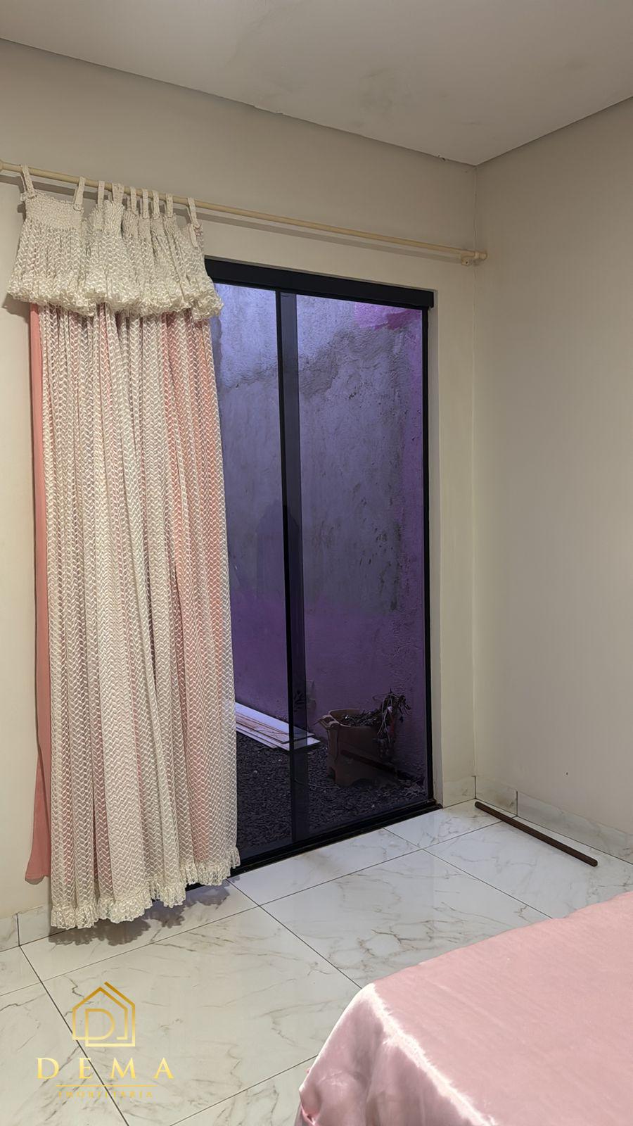 Casa à venda com 3 quartos, 200m² - Foto 14