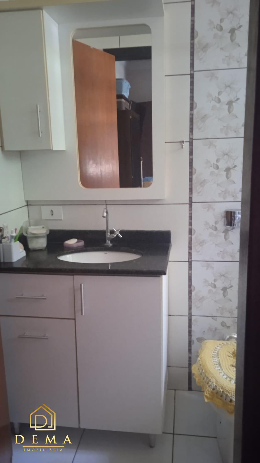 Casa à venda com 1 quarto, 122m² - Foto 3
