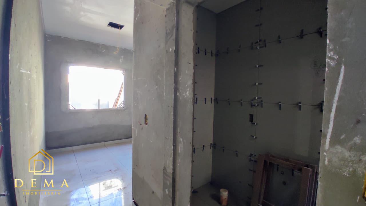 Casa à venda com 2 quartos, 56m² - Foto 9