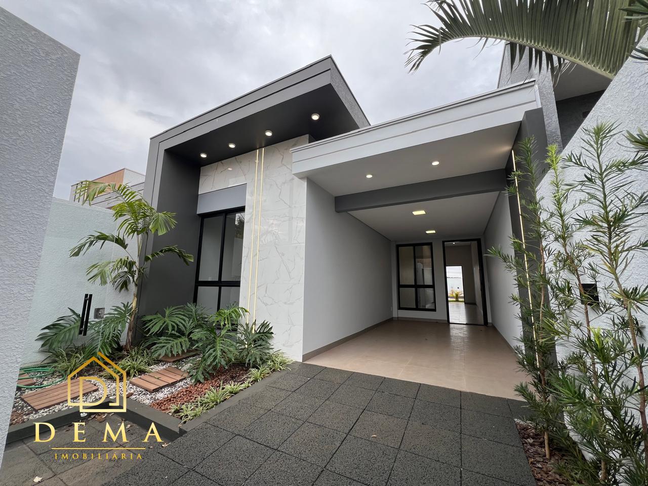 Casa à venda com 2 quartos, 101m² - Foto 1