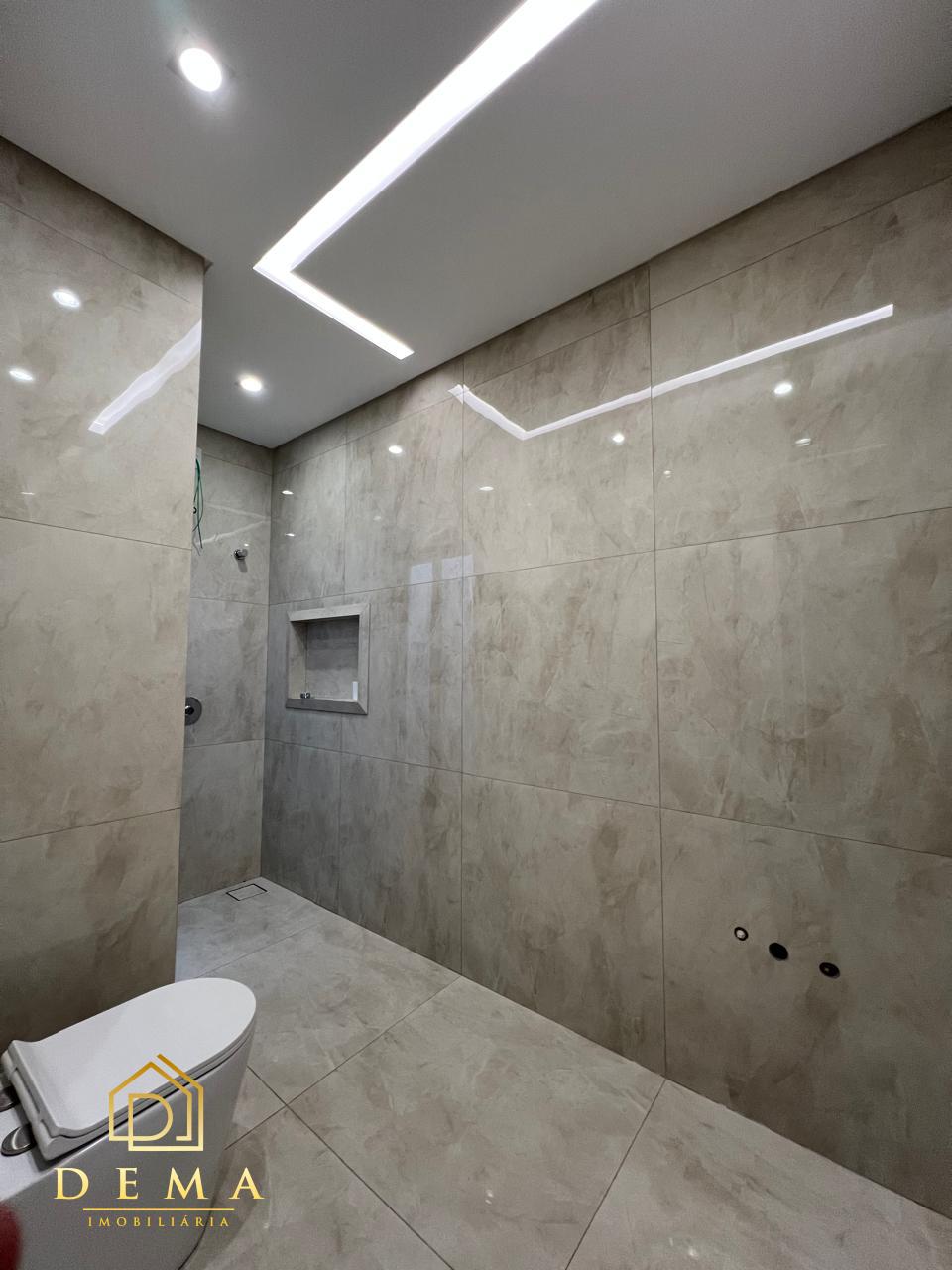 Casa à venda com 2 quartos, 101m² - Foto 6