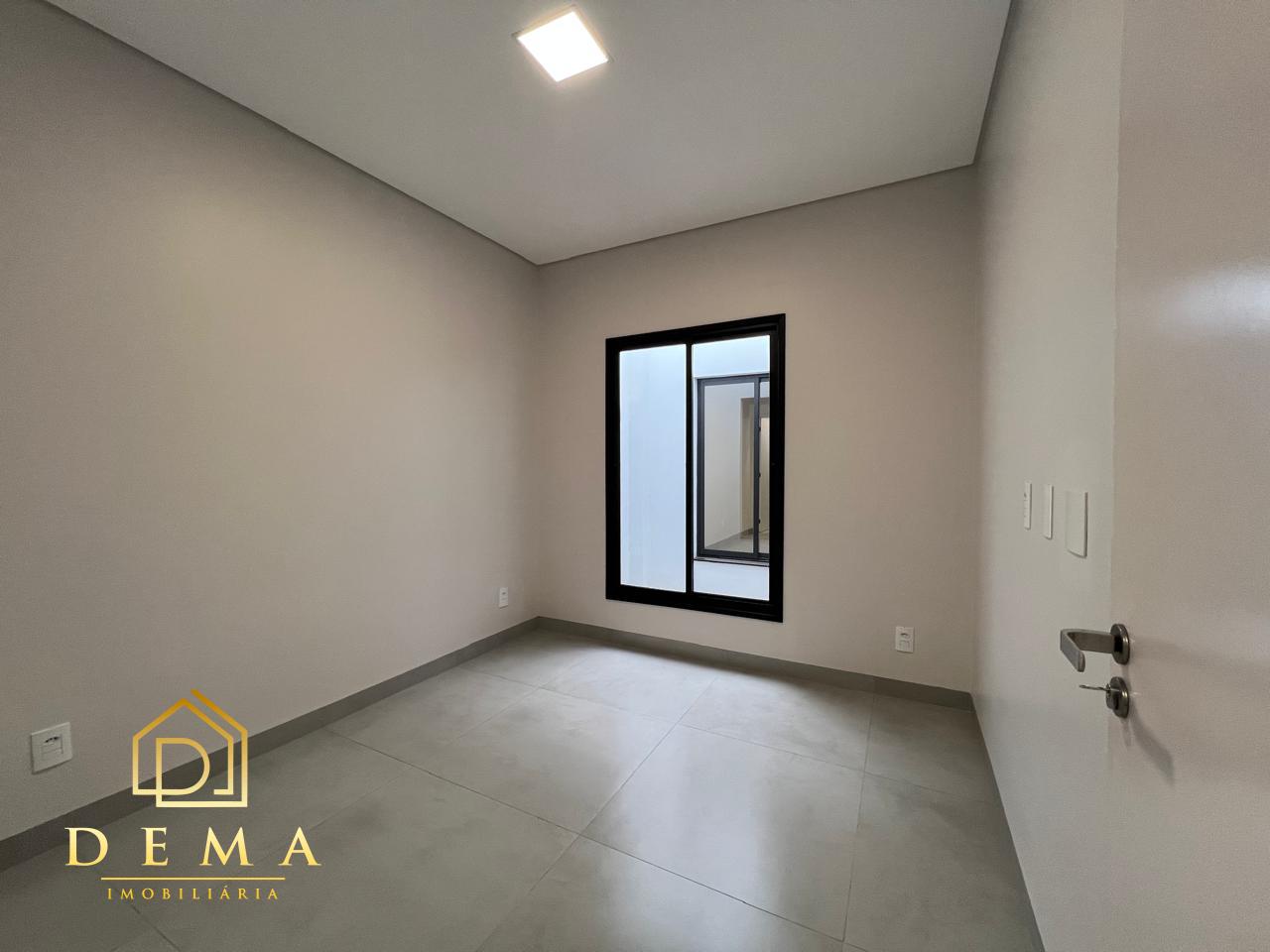 Casa à venda com 2 quartos, 101m² - Foto 7