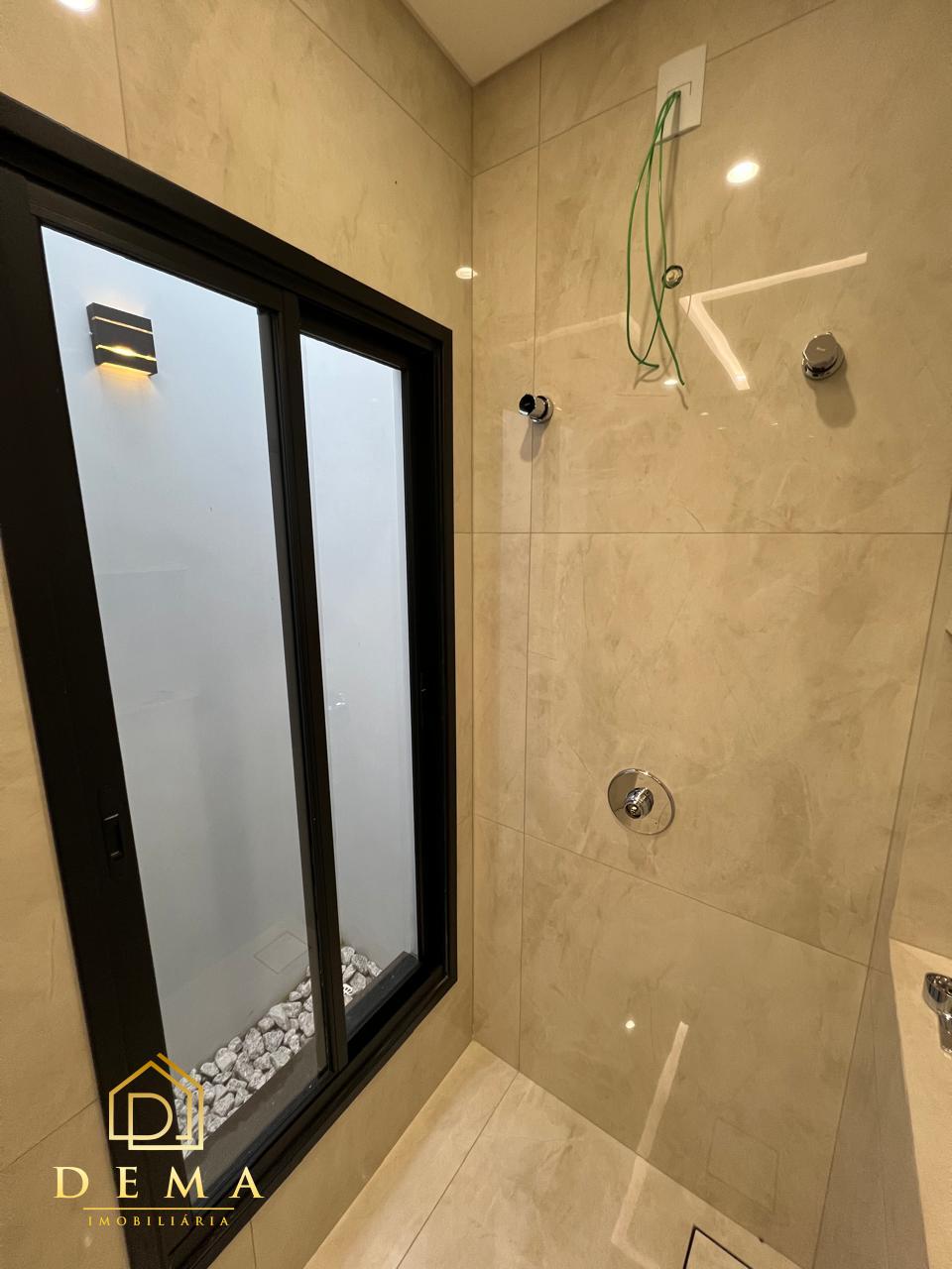Casa à venda com 2 quartos, 101m² - Foto 21