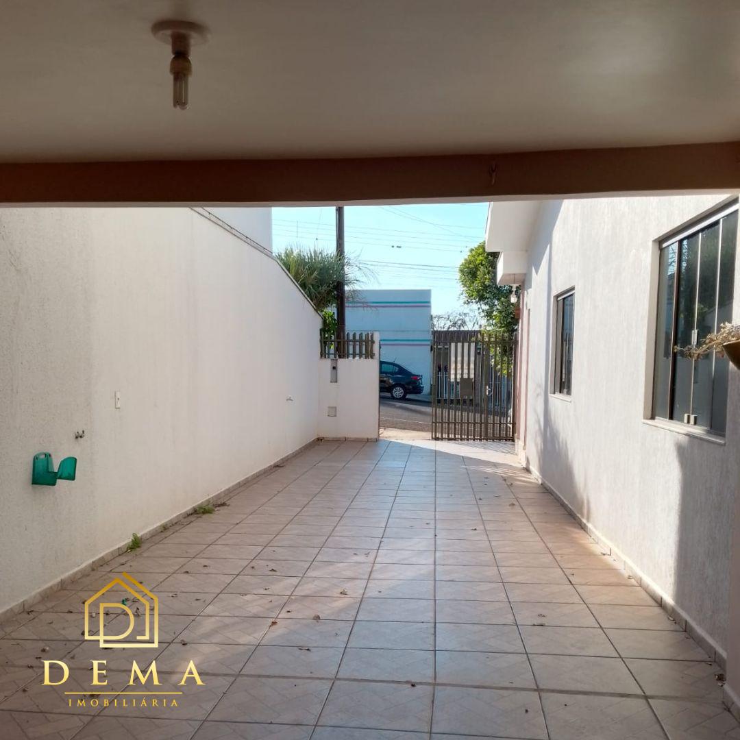 Casa à venda com 2 quartos, 130m² - Foto 5