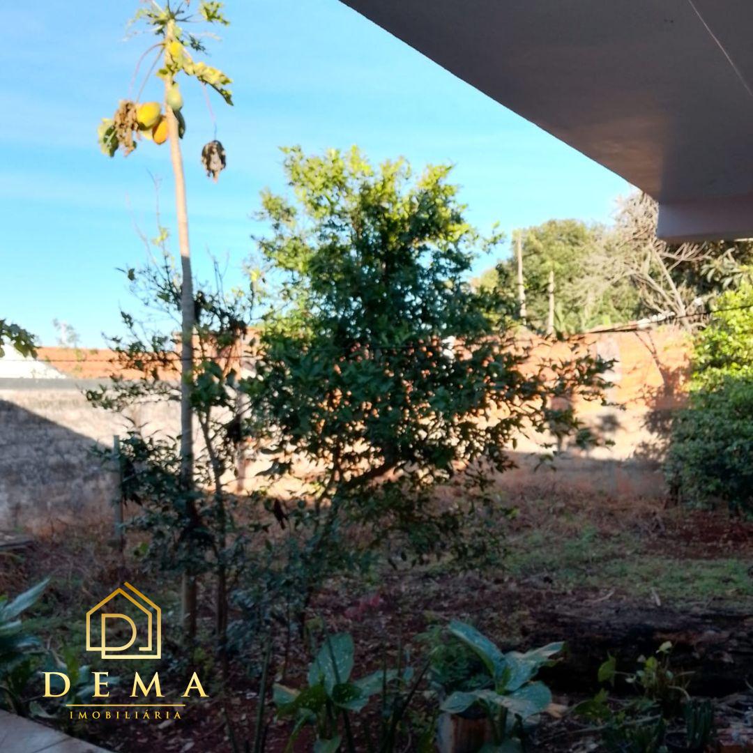 Casa à venda com 2 quartos, 130m² - Foto 6
