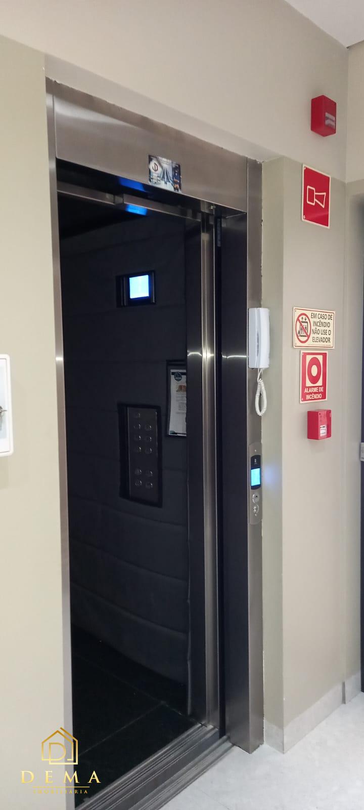 Apartamento à venda com 1 quarto, 80m² - Foto 13