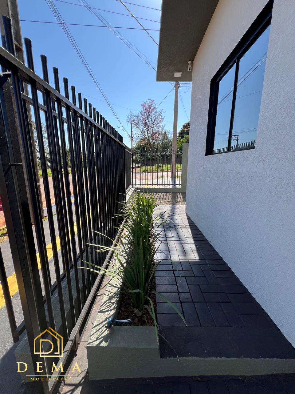 Casa à venda com 2 quartos, 50m² - Foto 4