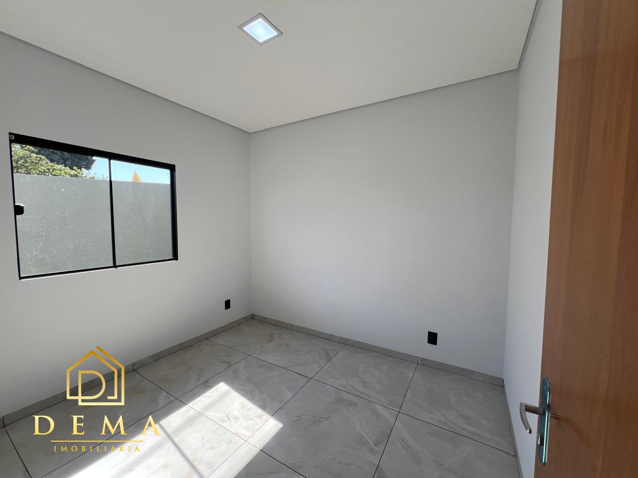 Casa à venda com 2 quartos, 50m² - Foto 6