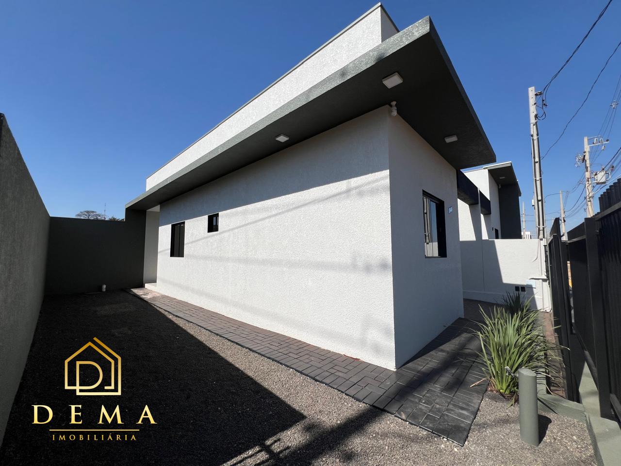 Casa à venda com 2 quartos, 50m² - Foto 7