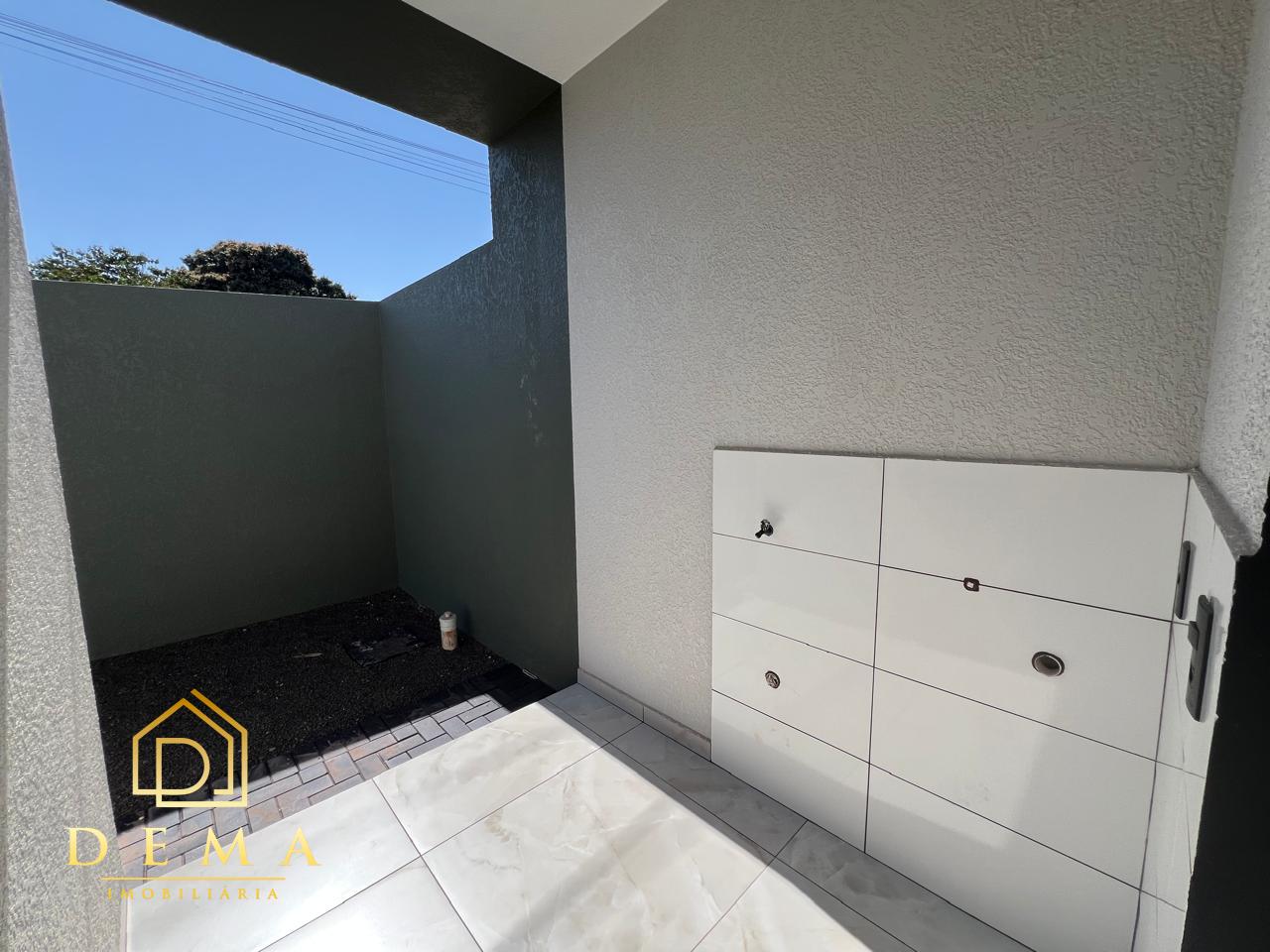 Casa à venda com 2 quartos, 50m² - Foto 12