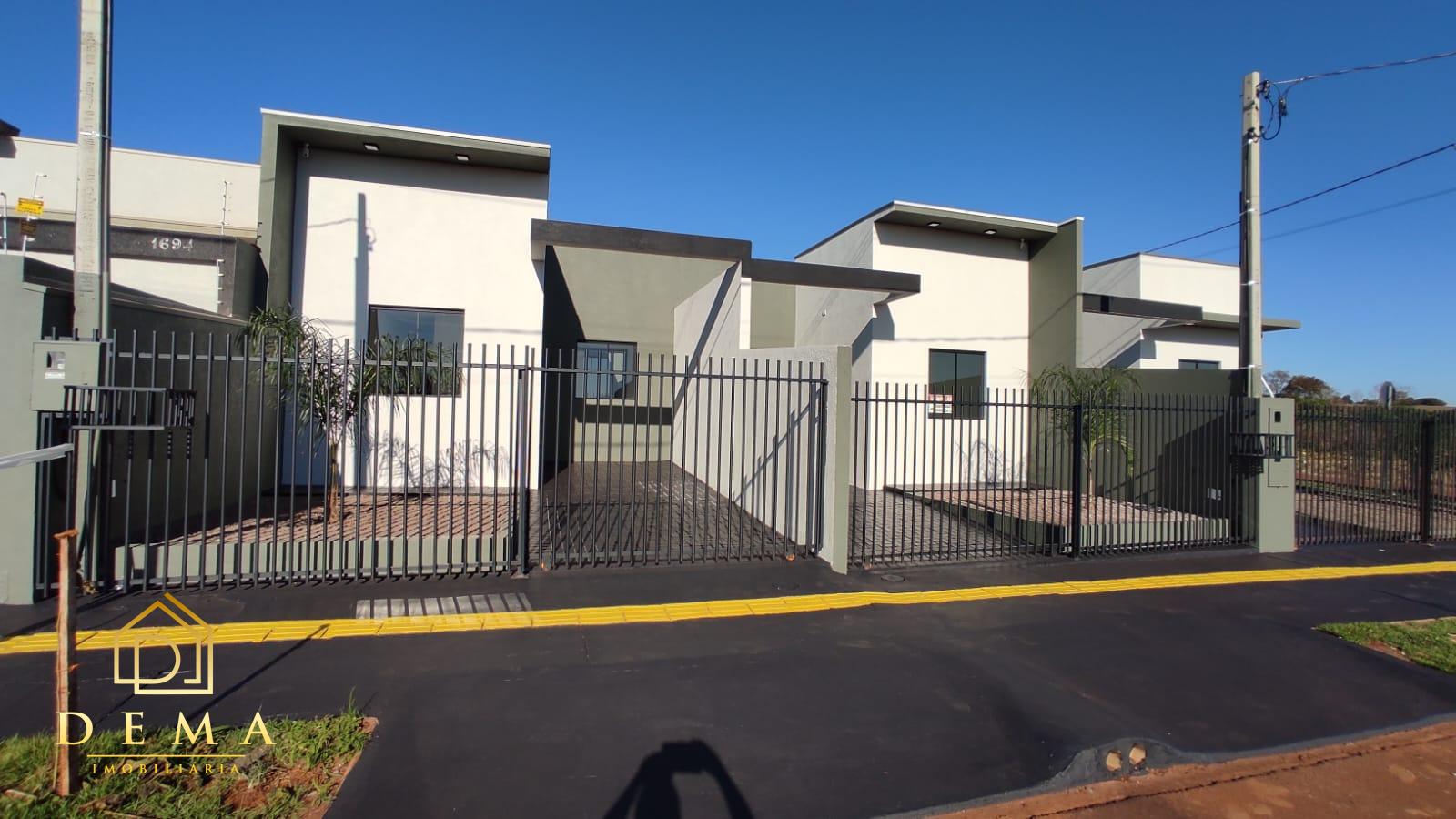 Casa à venda com 2 quartos, 46m² - Foto 1