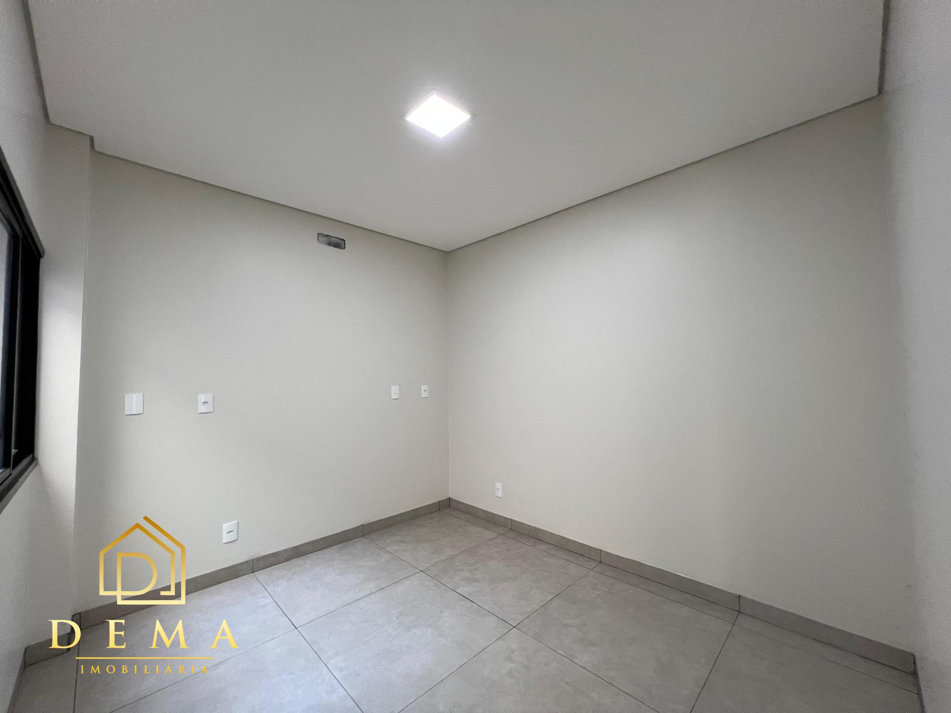 Casa à venda com 2 quartos, 126m² - Foto 12