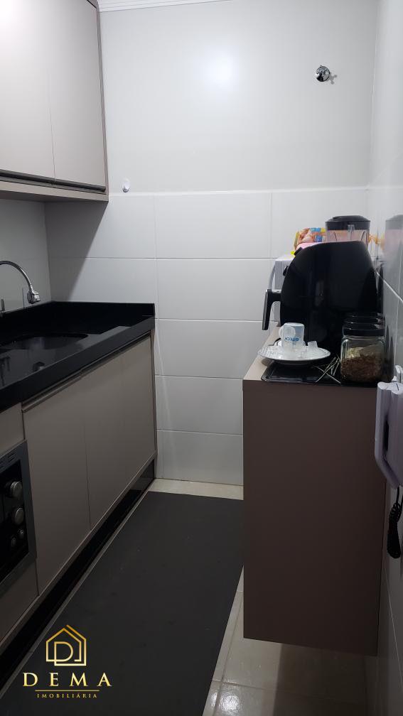 Apartamento à venda com 2 quartos, 56m² - Foto 6