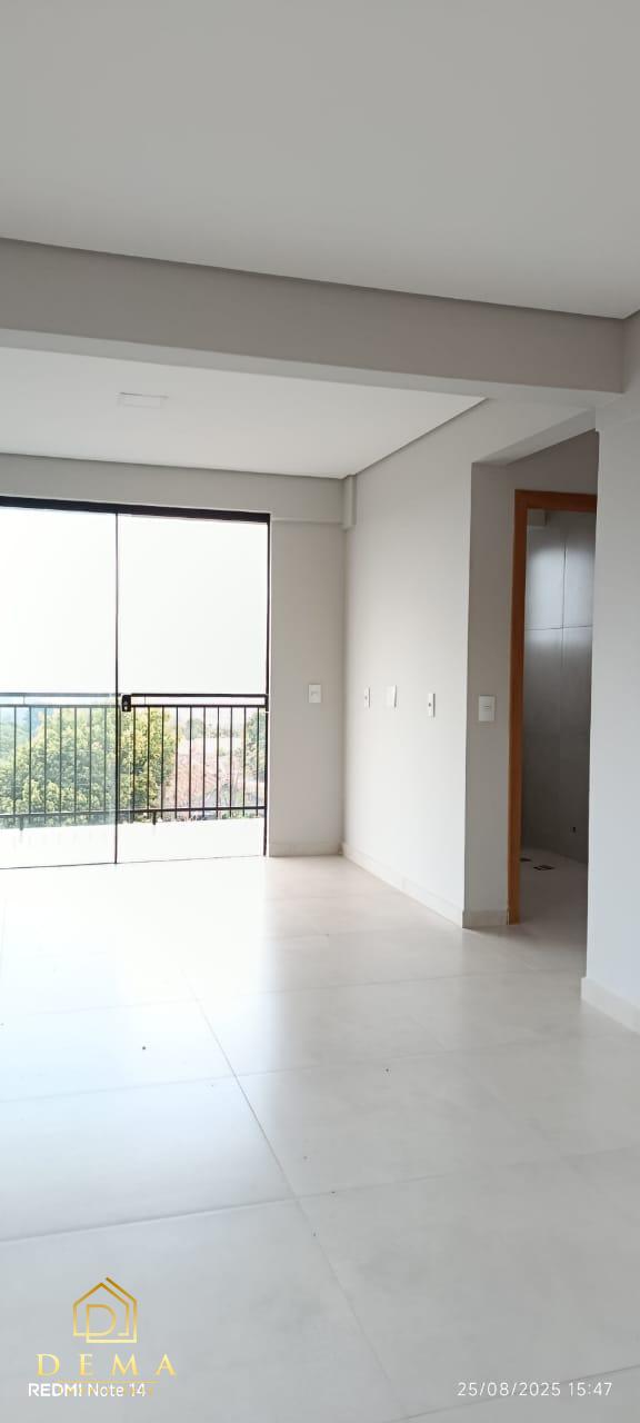 Apartamento à venda com 2 quartos, 60m² - Foto 19