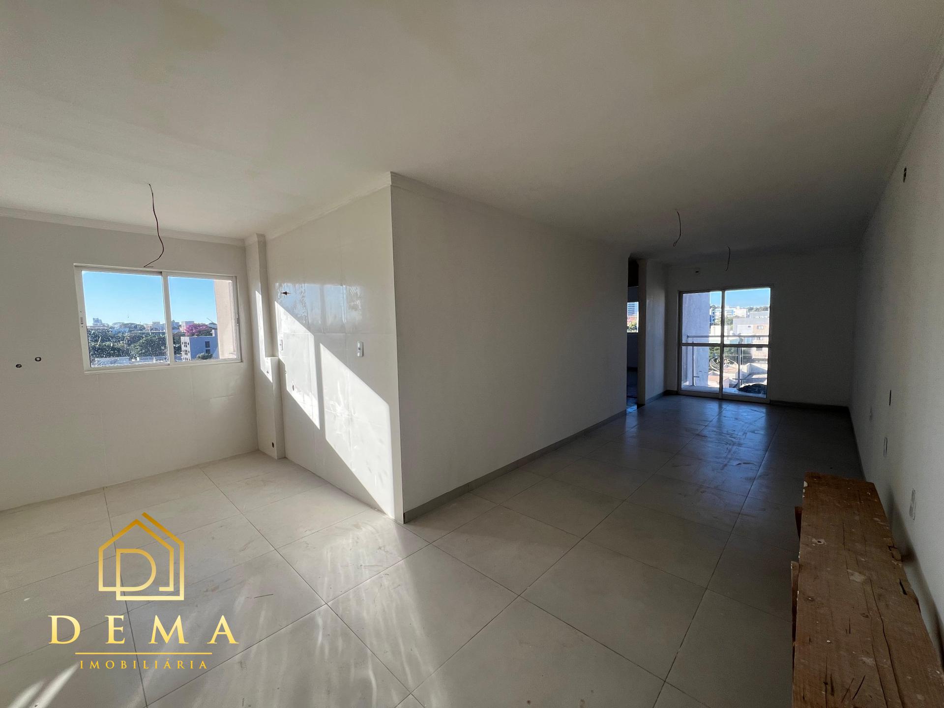 Apartamento à venda com 2 quartos, 73m² - Foto 1