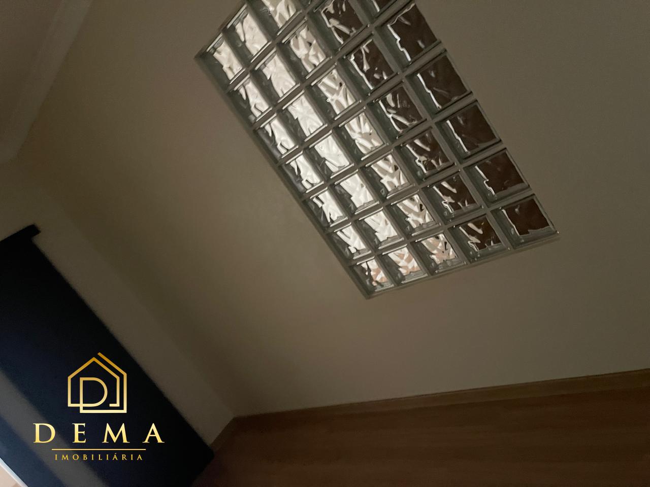 Apartamento à venda com 3 quartos, 260m² - Foto 17