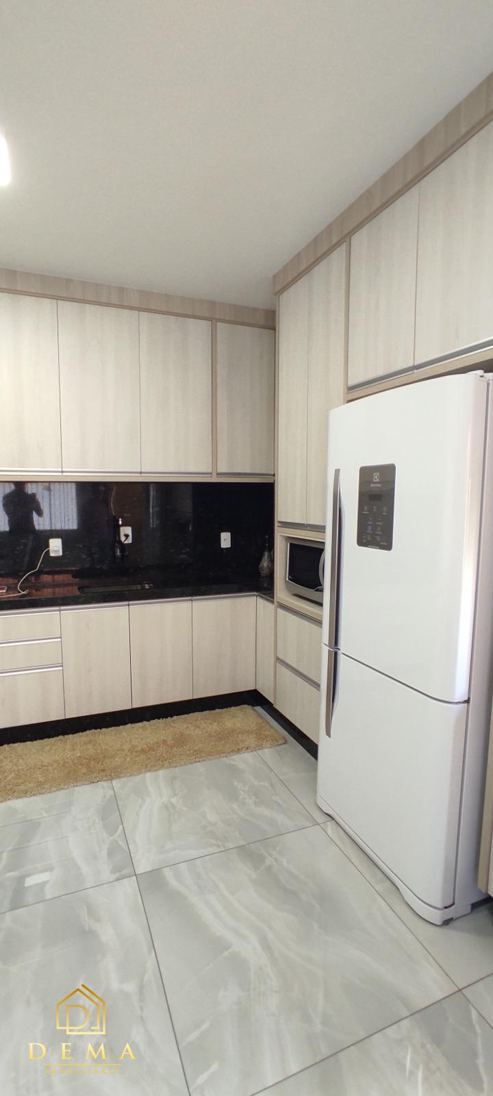 Casa à venda com 1 quarto, 428m² - Foto 26