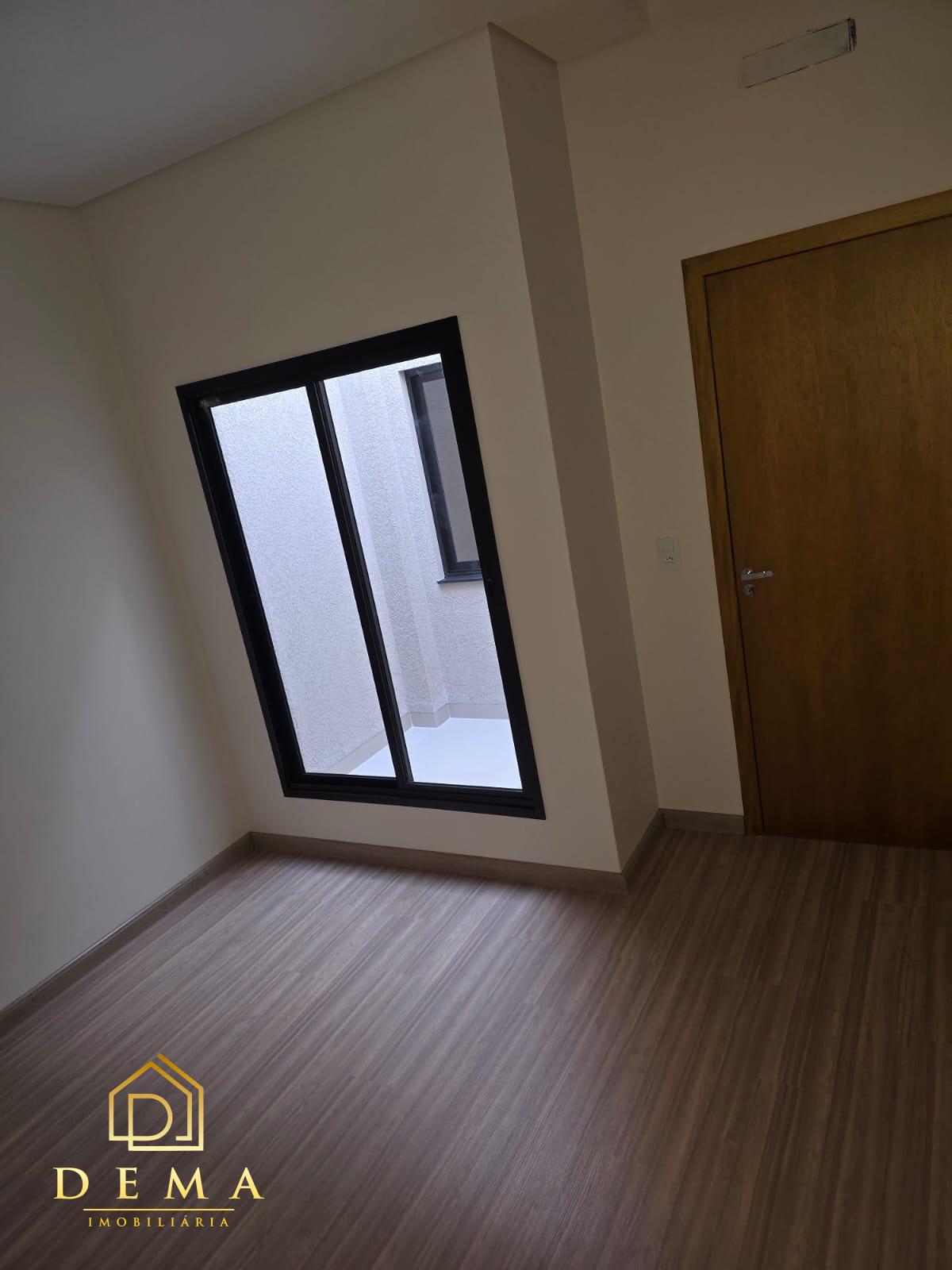 Casa à venda com 2 quartos, 105m² - Foto 6