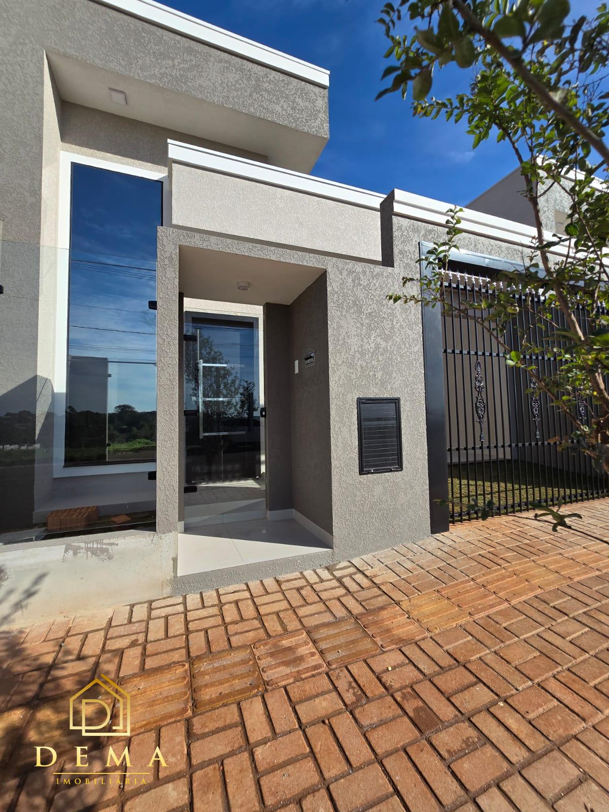 Casa à venda com 2 quartos, 105m² - Foto 1