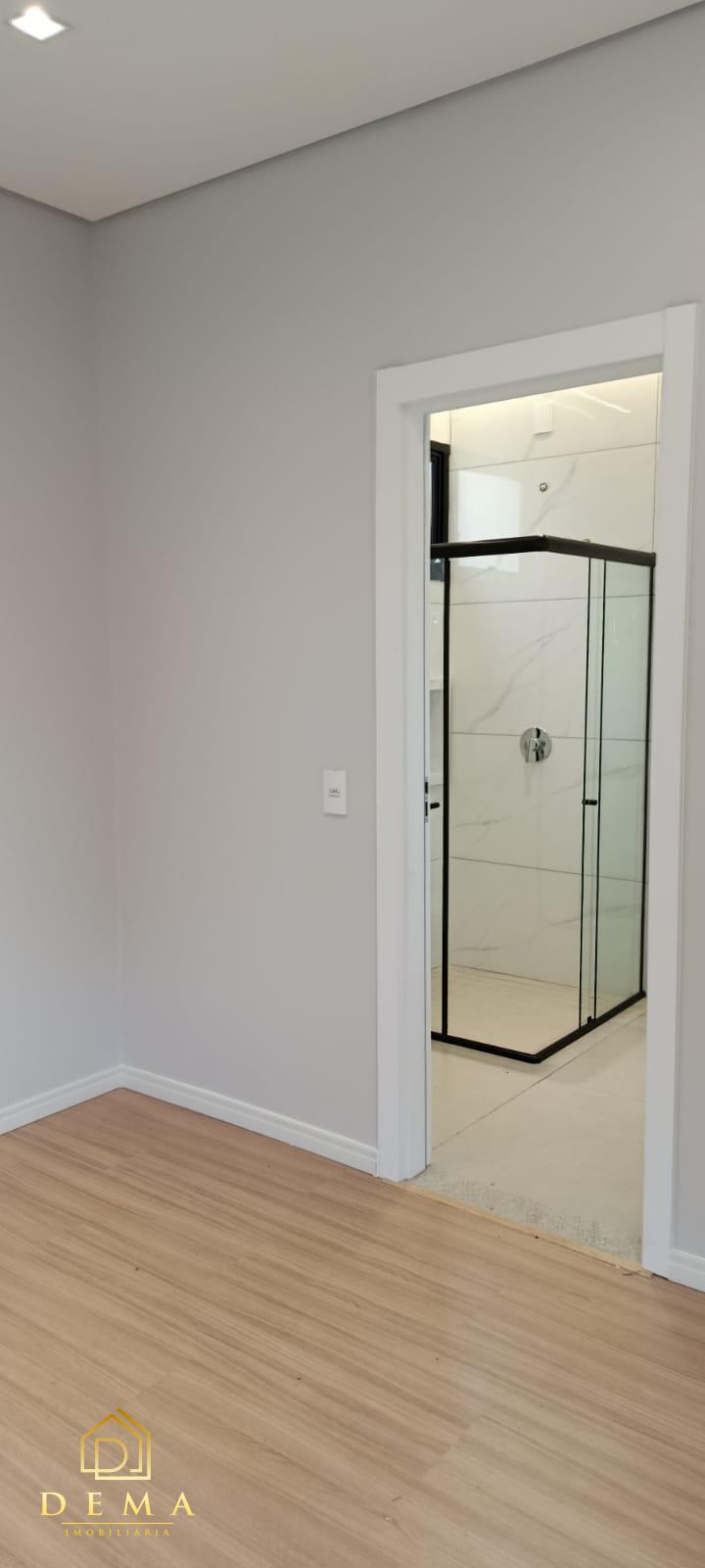 Casa à venda com 2 quartos, 126m² - Foto 8