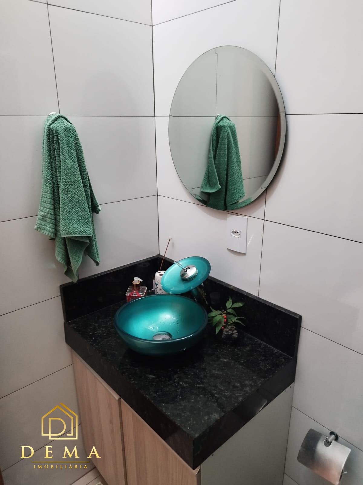Casa à venda com 2 quartos, 120m² - Foto 12