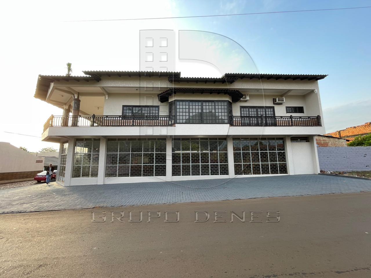 Sobrado com 3 dormitórios à venda, no Morumbi II FOZ DO IGUACU - PR