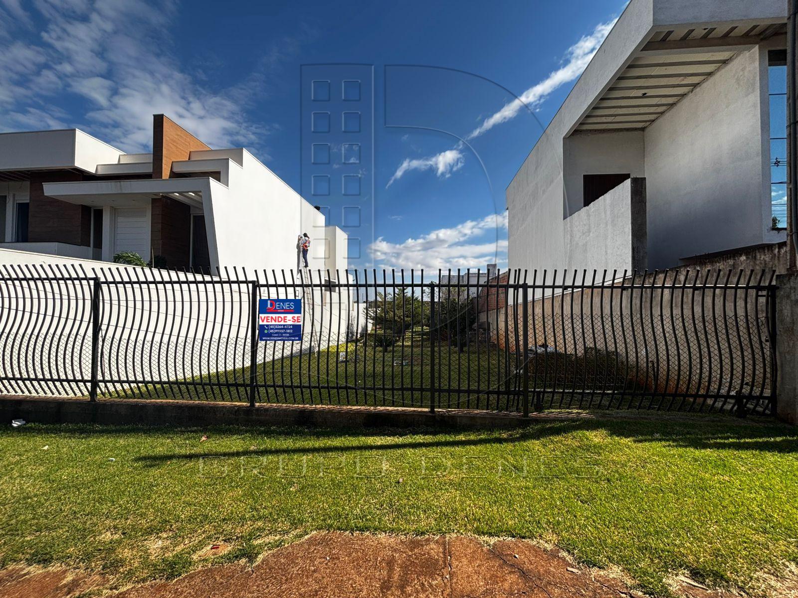 Terreno à venda, bairro Cidade Alta, MEDIANEIRA - PR