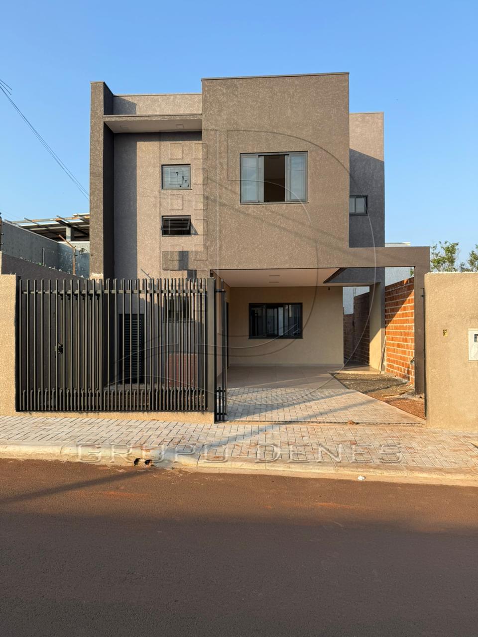 Sobrado à venda no Beverly Falls Park, FOZ DO IGUAÇU - PR