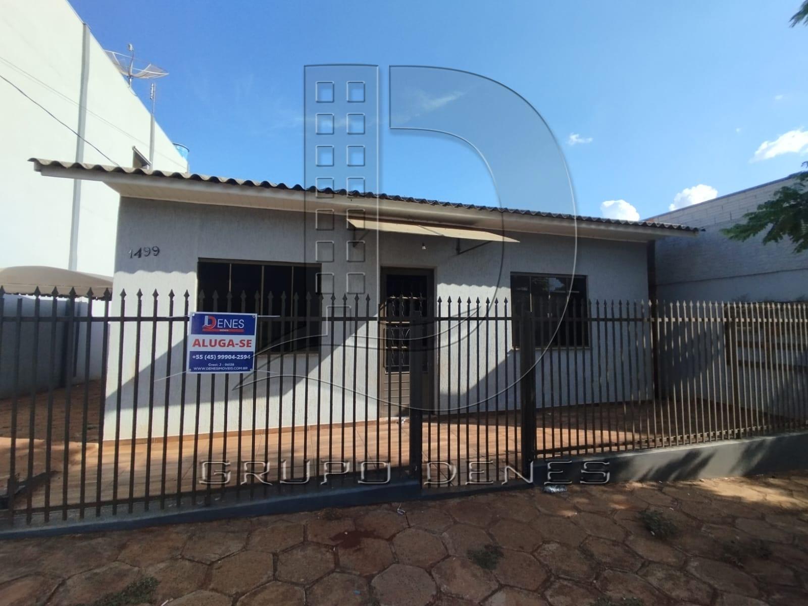 Casa com 3 dormitórios para locação, Centro, MEDIANEIRA - PR