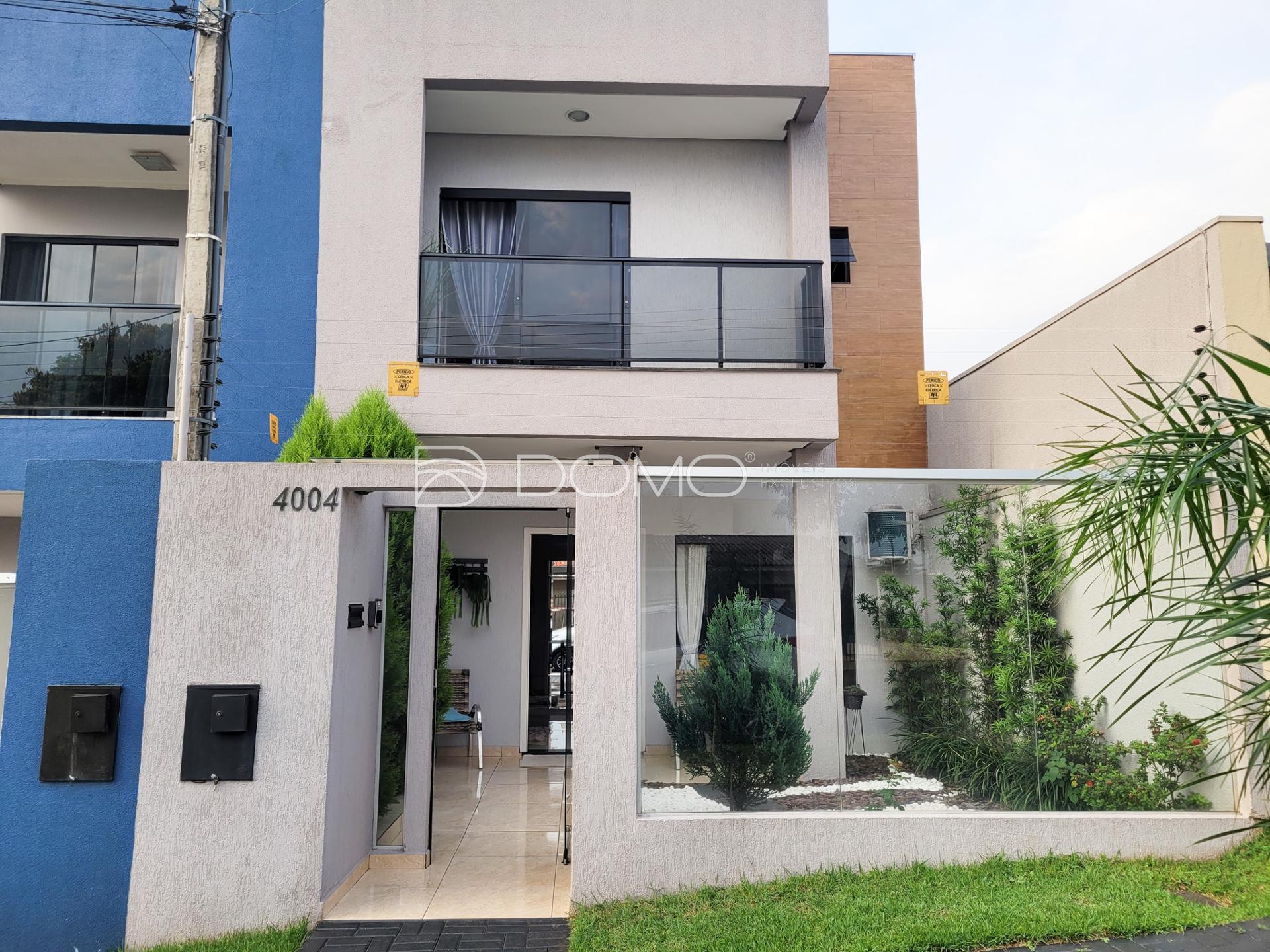 Sobrado à venda, localizado no bairro Parque Verde, CASCAVEL - PR