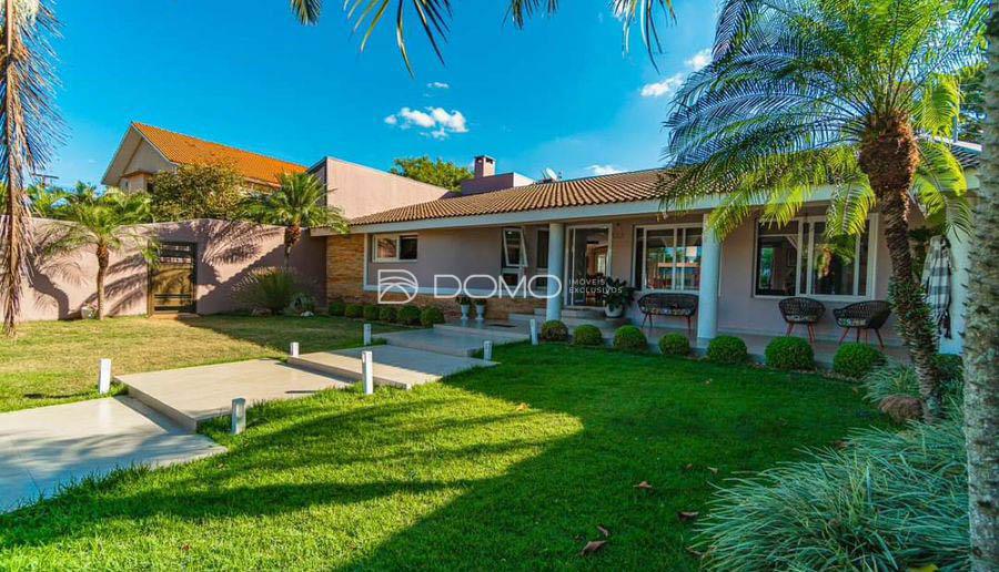 Casa ? venda, localizada no bairro Tropical, CASCAVEL - PR