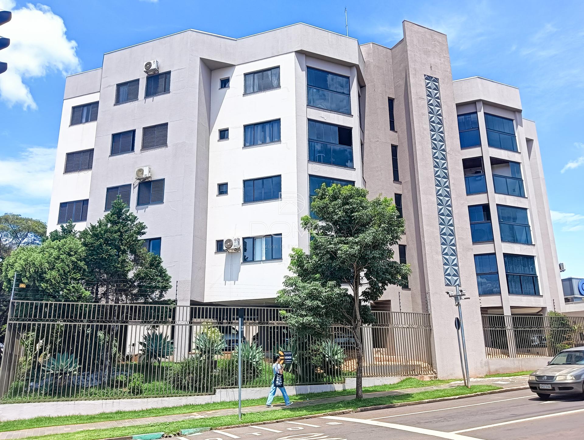 Apartamento com 4 dormitórios à venda,226.00 m , Centro, CASCA...