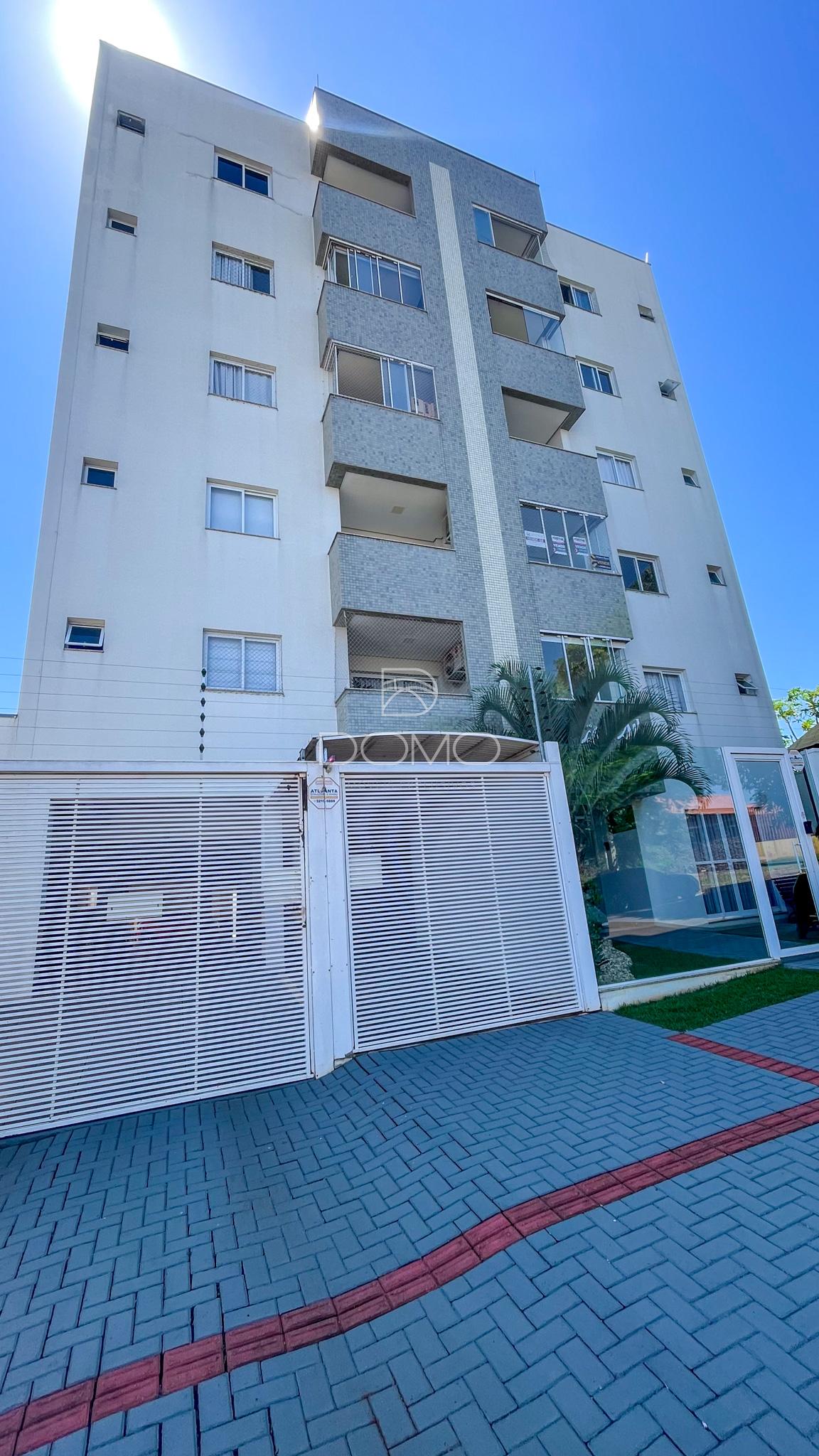 Apartamento à venda com 1 suíte mais 2 quartos, Country, CASCA...