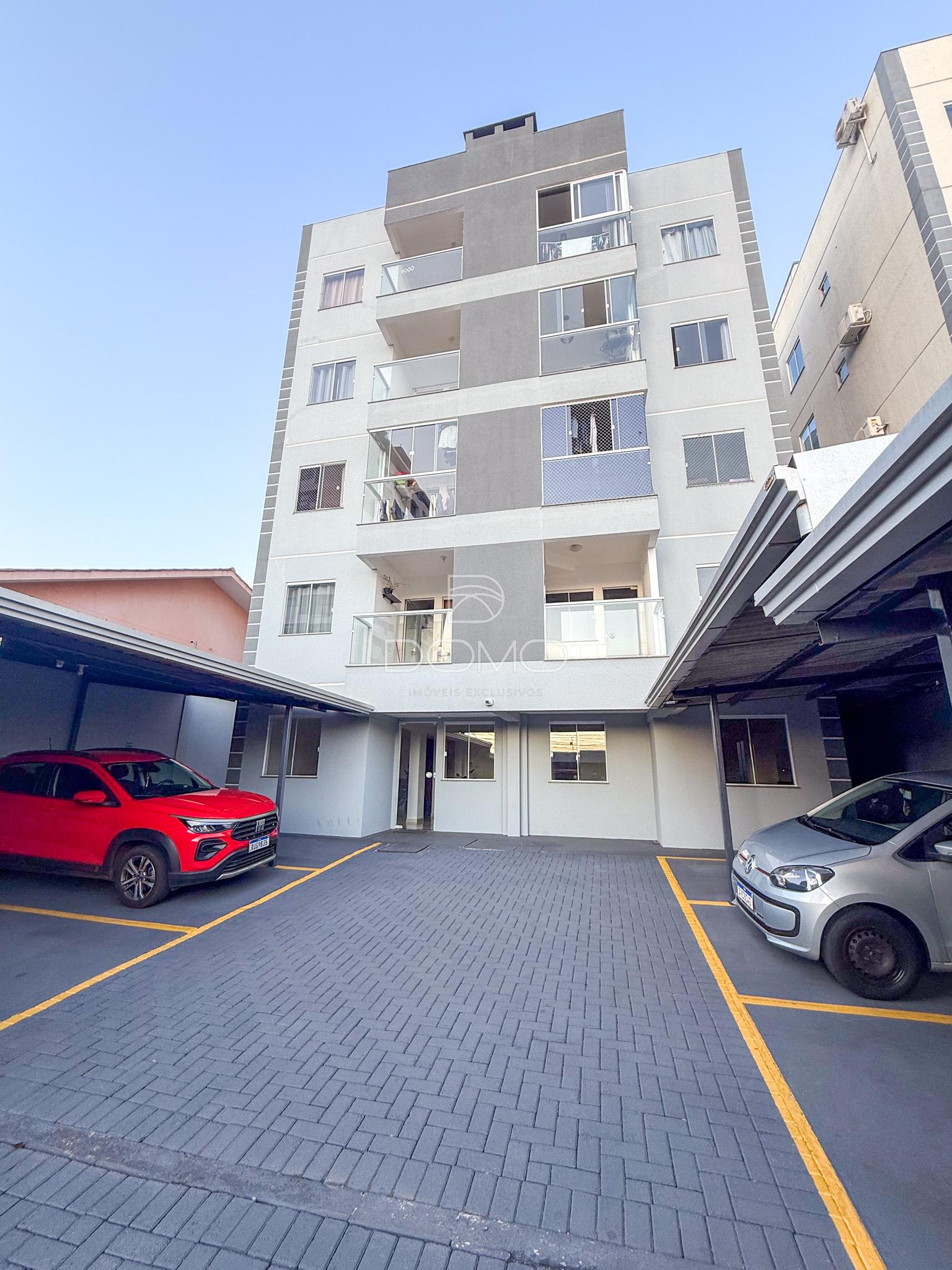 Apartamento semi-mobiliado à venda no Cancelli - 2 quartos, CA...
