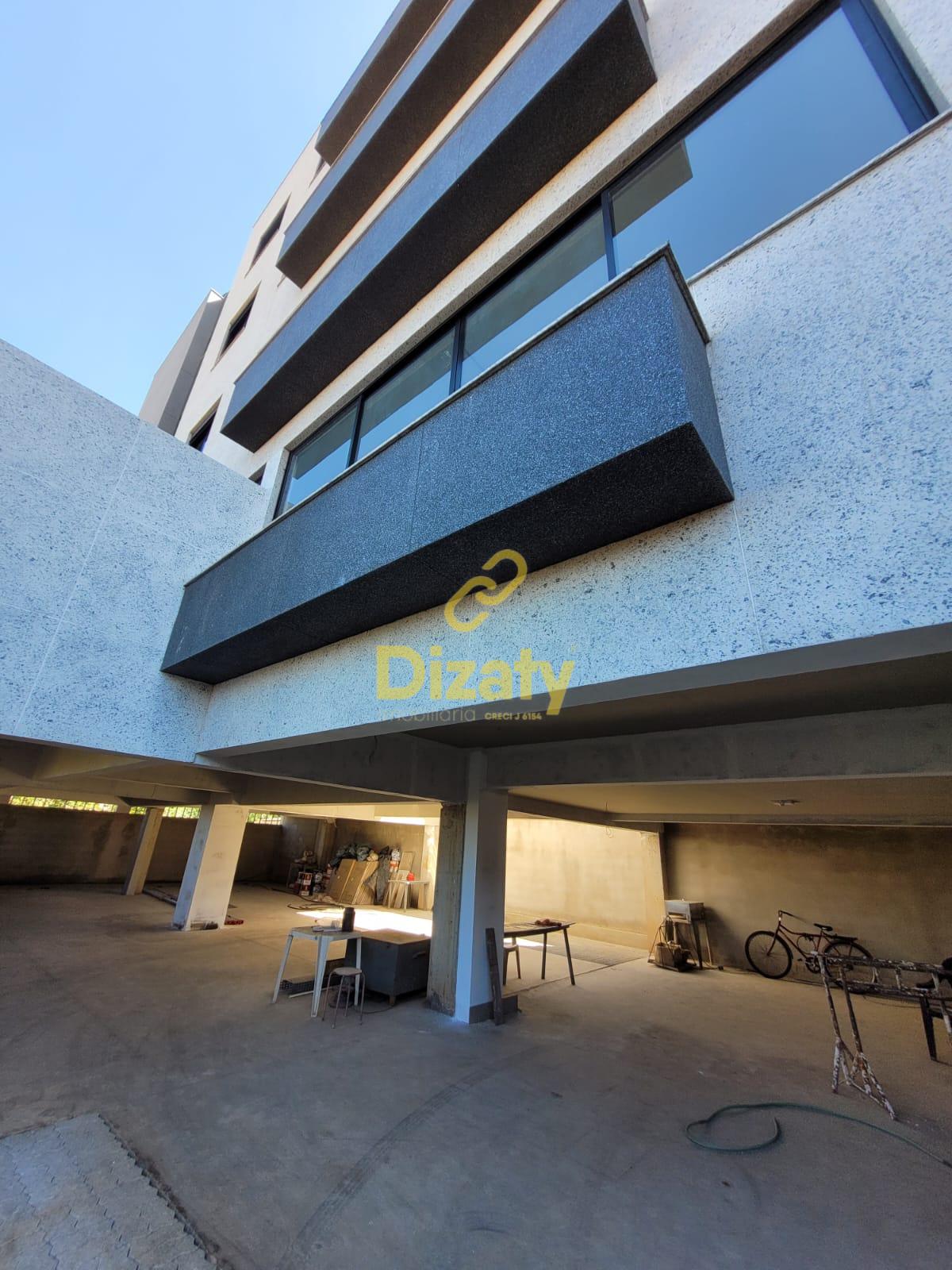 Excelente apartamento com 3 Sutes, duas salas, regiao central em Sete Lagoas-Mg