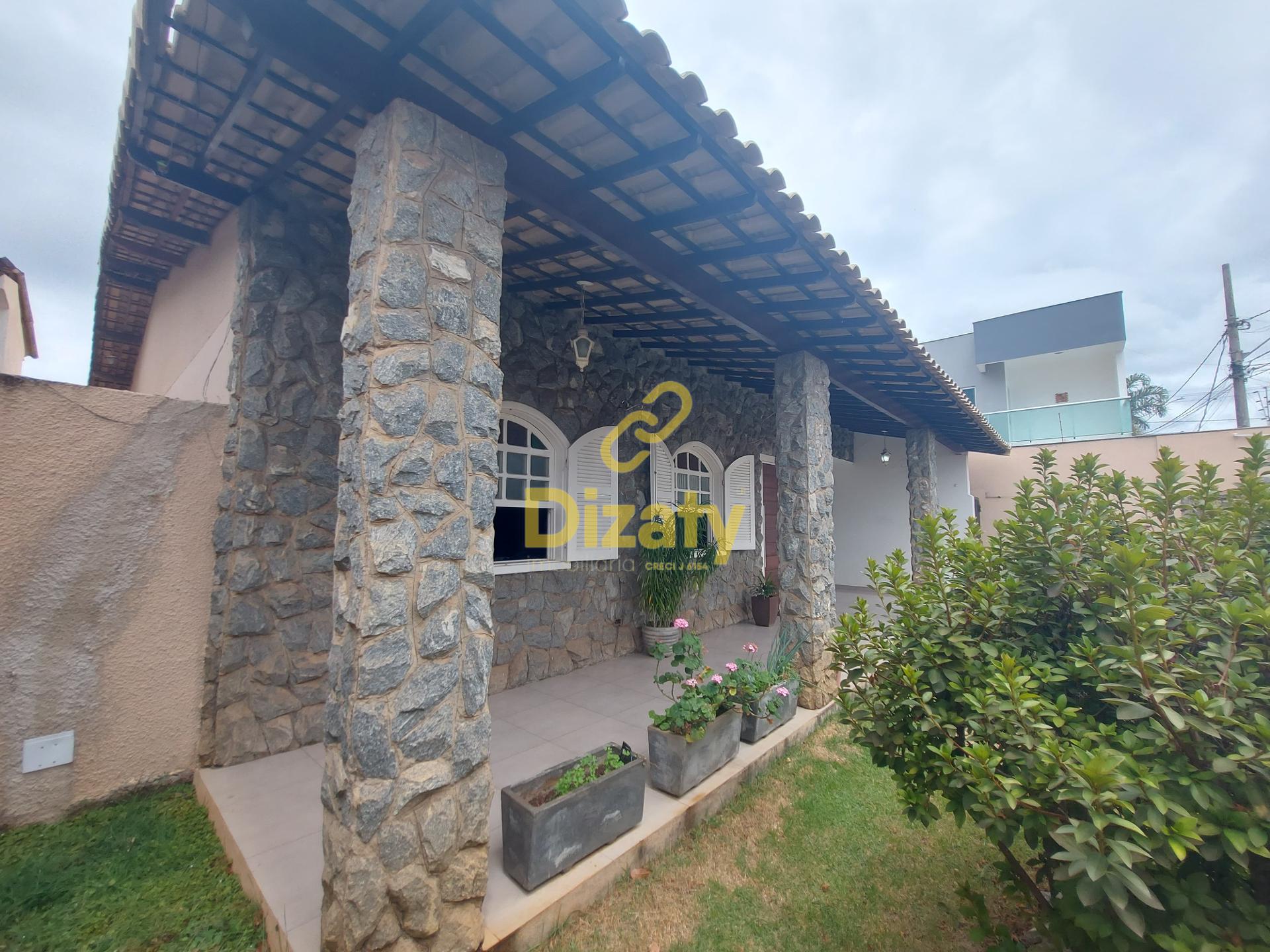 CASA A VENDA NO BAIRRO SÃO CRISTOVÃO COM 4 QUARTOS, SENDO 1 SU...