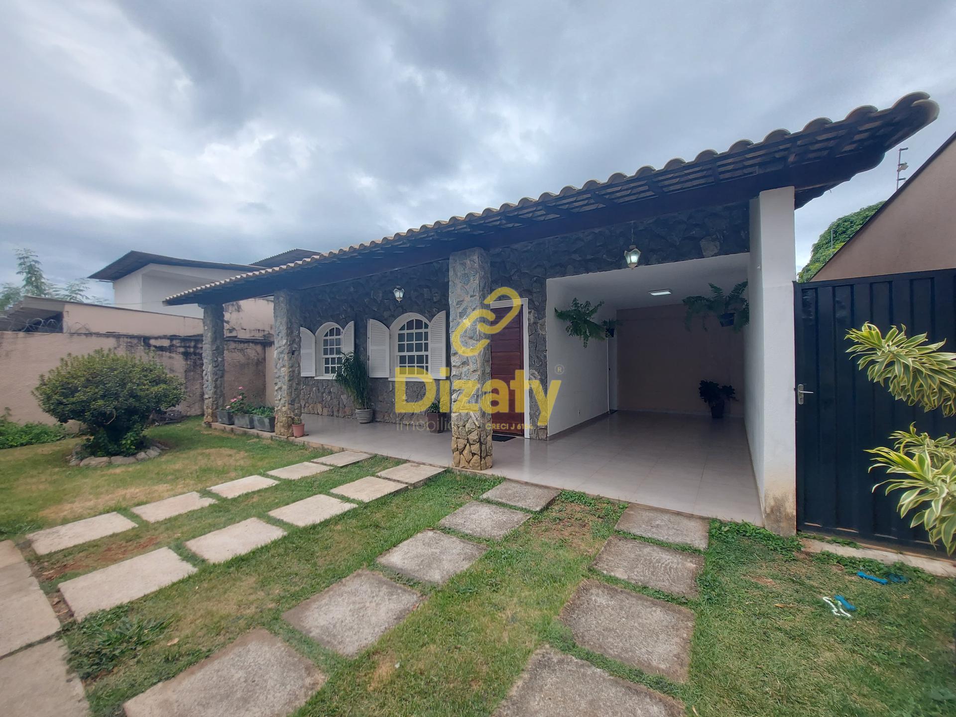 CASA A VENDA NO BAIRRO SÃO CRISTOVÃO COM 4 QUARTOS, SENDO 1 SU...