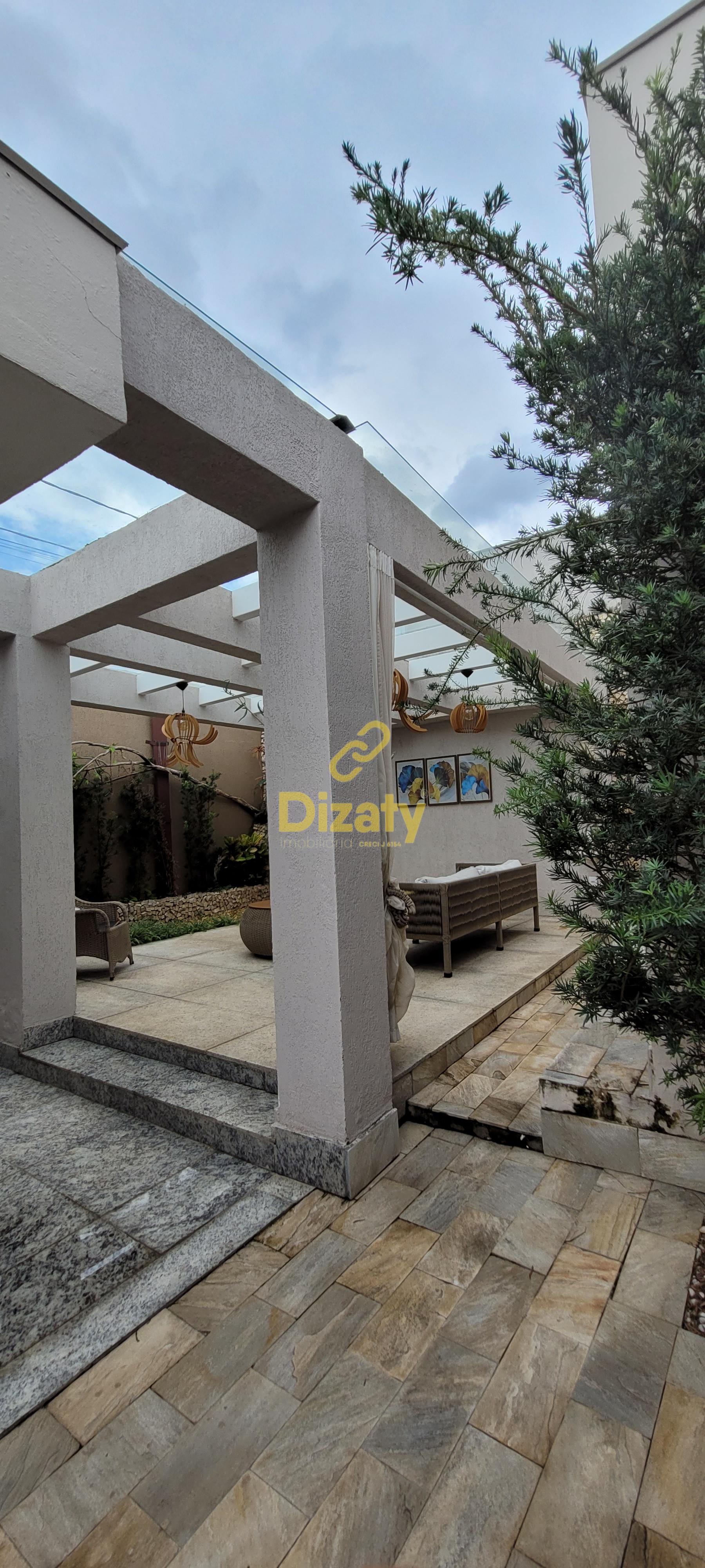 Casa à venda com 3 quartos, 378m² - Foto 4
